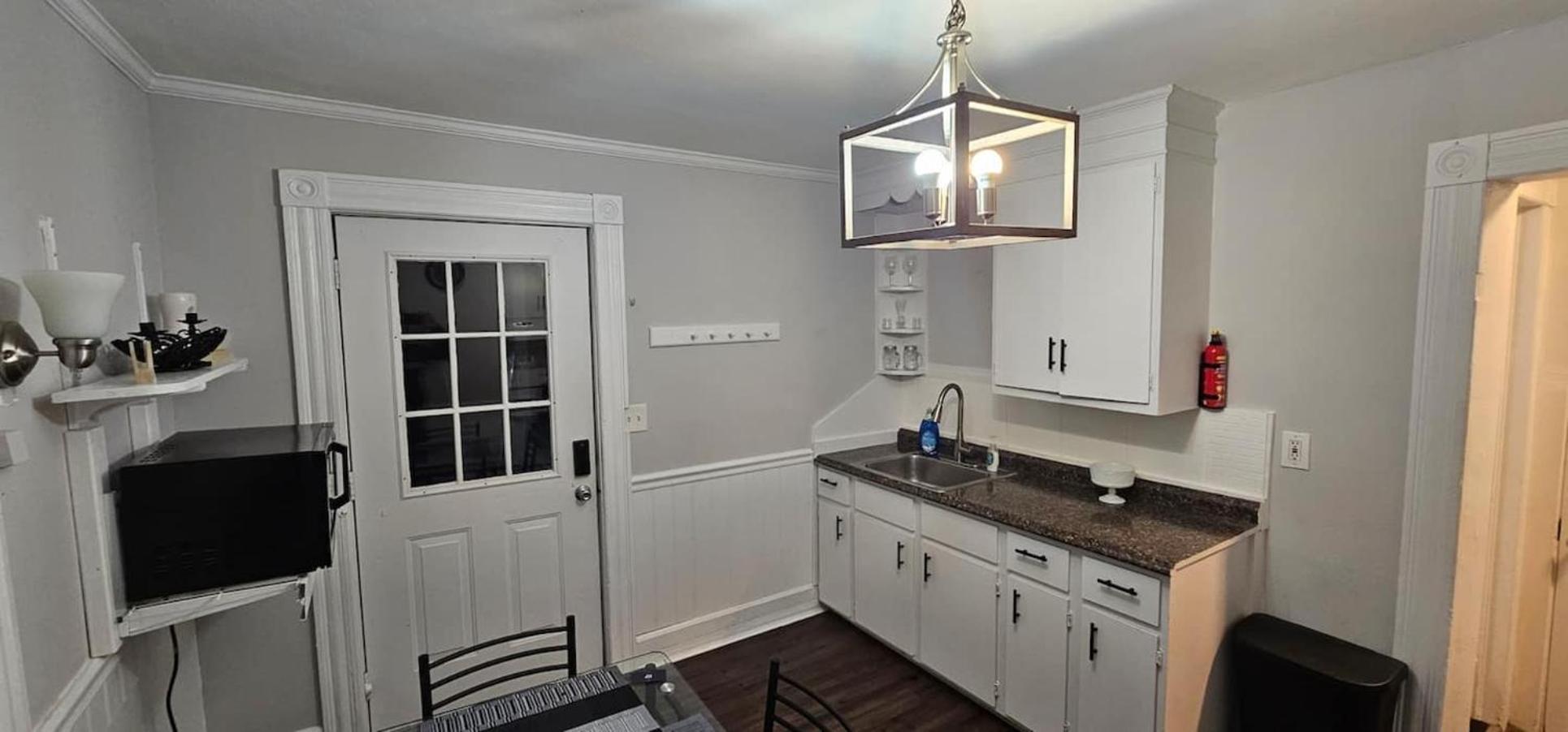 Private Apt In Middletown-Wesleyan 외부 사진